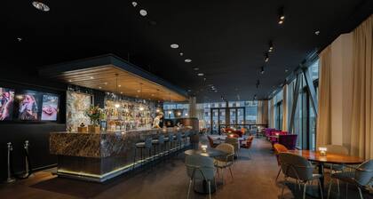 Crowne Plaza Amsterdam South by IHG