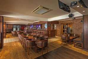 Bar (on property) - Paladim & Alagoamar Hotels (Albufeira)
