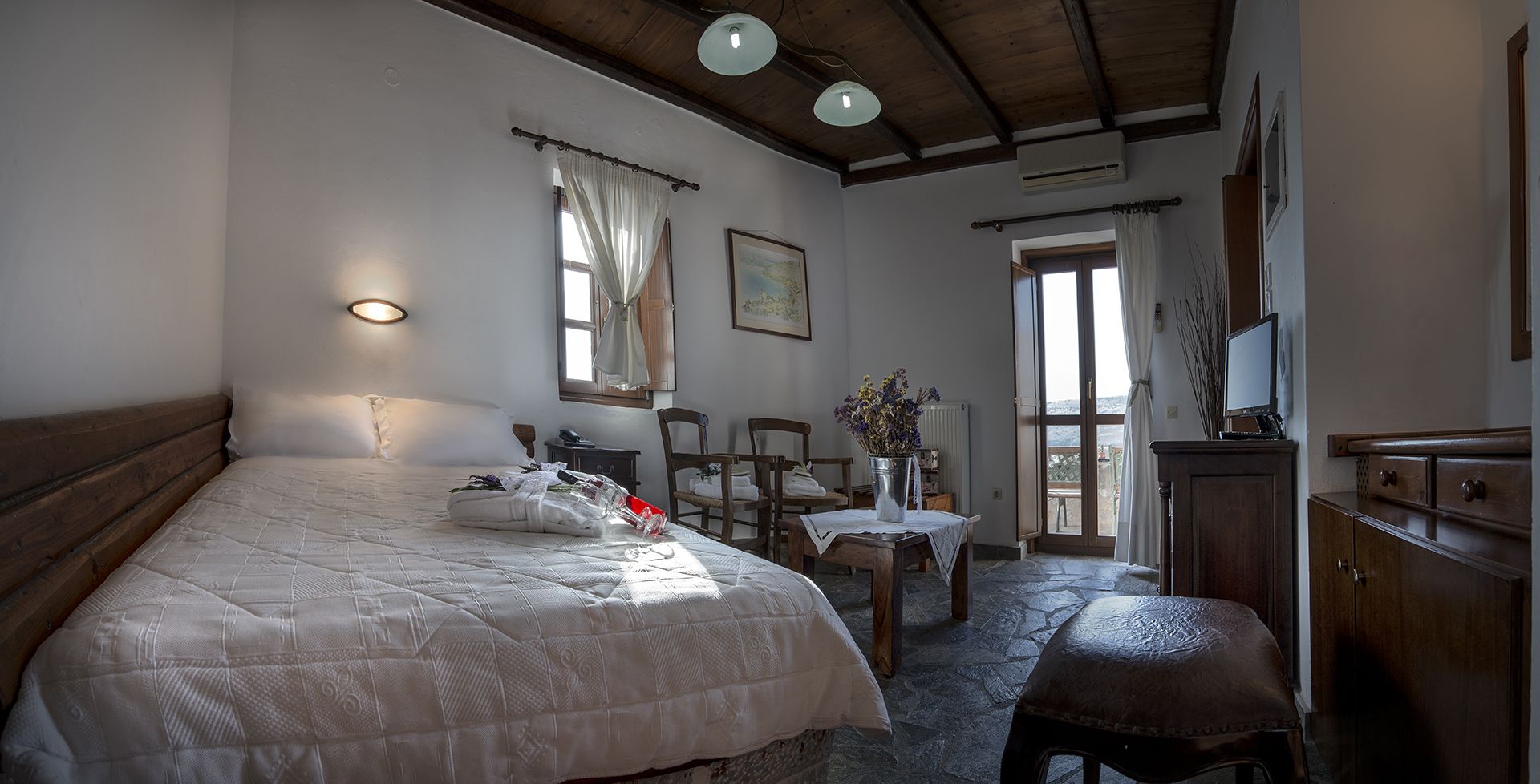 double or twin room, balcony, sea view | premium bedding, pillow-top beds, in-room safe, individually decorated