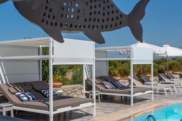 Sun deck