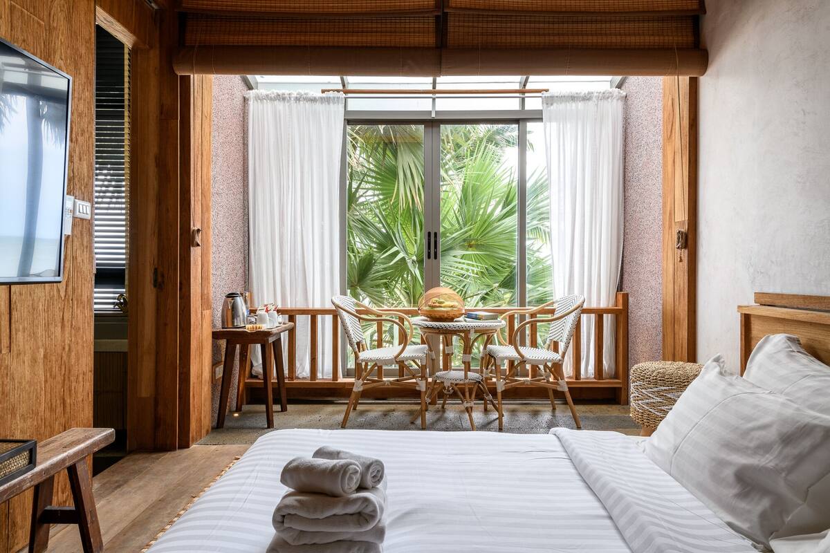 duplex 2br beachfront suite with indoor pool | 1 bedroom, free minibar, blackout curtains, free wifi