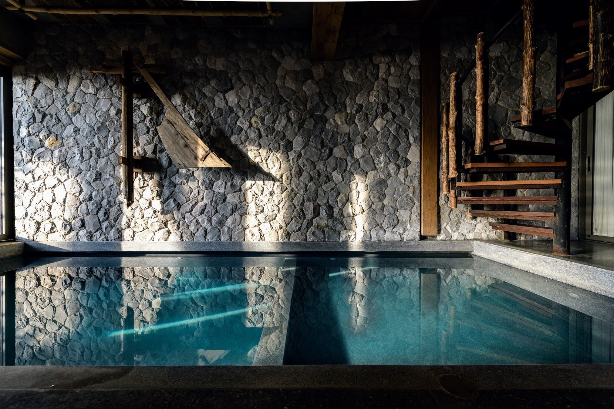 duplex 2br beachfront suite with indoor pool | beach/ocean view