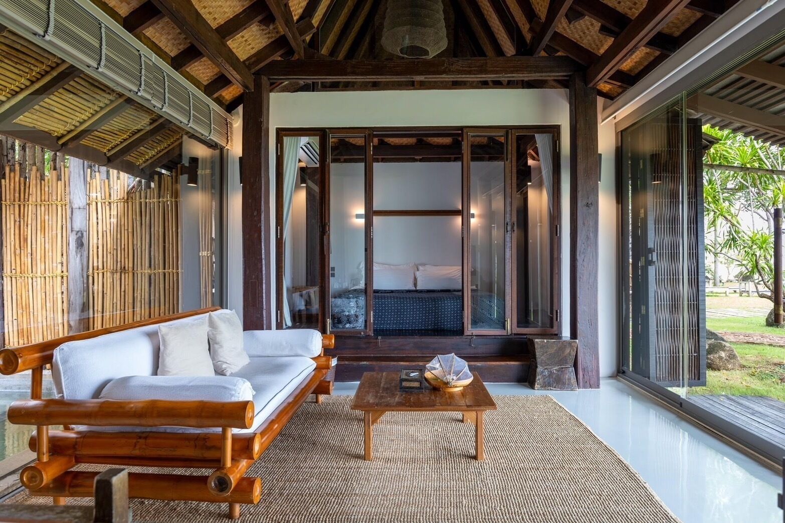 beachfront villa with plunge pool | living room | 40-inch smart tv with cable channels, tv