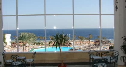 Queen Sharm Resort