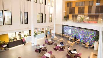 Sala de estar en el lobby