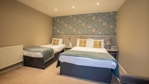 Family Room, Ensuite