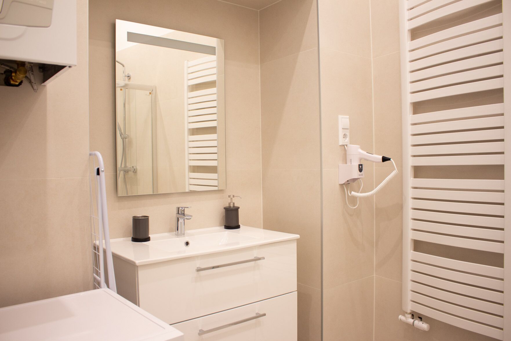 Apartamento clásico (incl. Cleaning Fee 35€) | Baño | Secador de pelo y toallas
