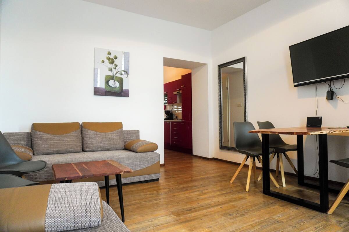 Apartment for 4 people, 1 Bedroom, incl. Cleaning Fee 35€ | Living area | TV
