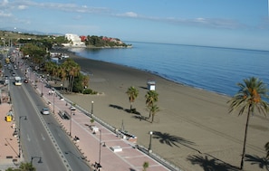 Beach/ocean view - Hotel Mediterraneo by Croma (Estepona)