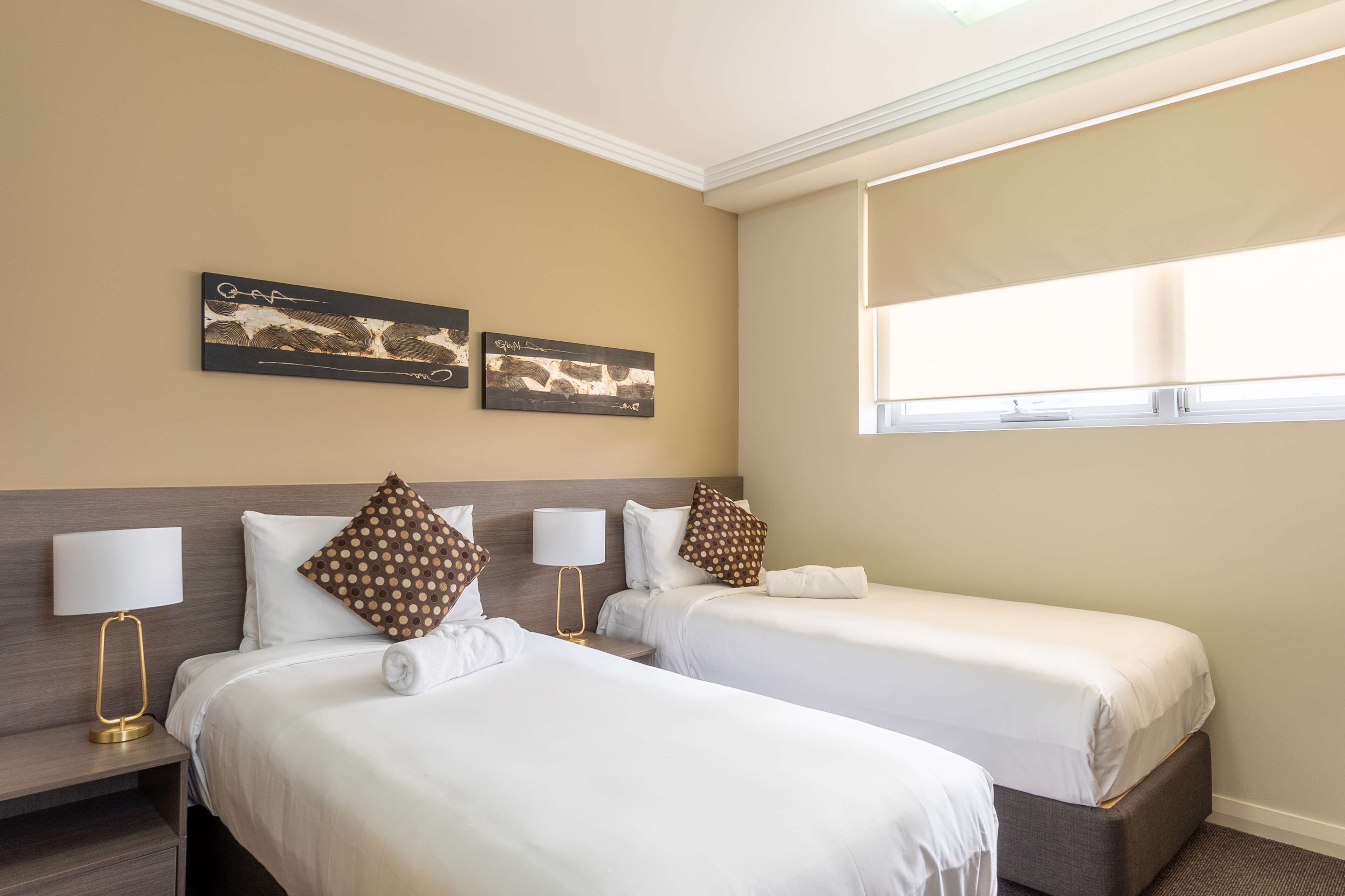 standard room, 2 single beds, non smoking, kitchenette | in-room safe, desk, laptop workspace, iron/ironing board