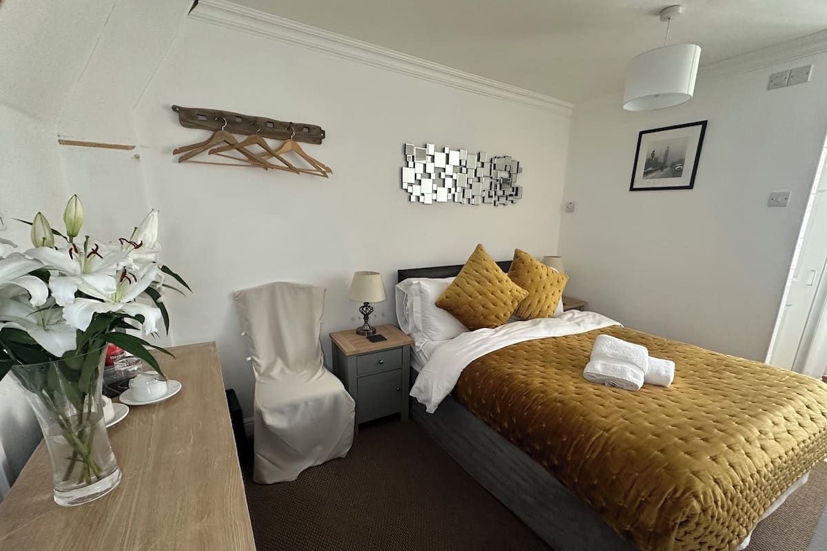 Classic Double Room | Cadar kapas Mesir, peralatan tempat tidur premium, busa memori 