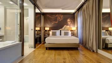 3 bedrooms, Egyptian cotton sheets, premium bedding, down duvets