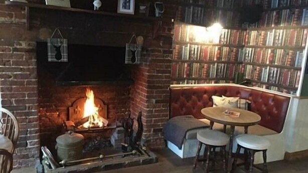 Bar (on property) - The Bell Inn (Diss)