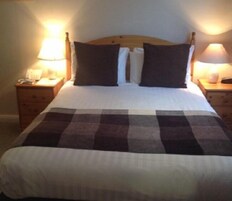 Double Room | Iron/ironing board, free cots/infant beds, free WiFi