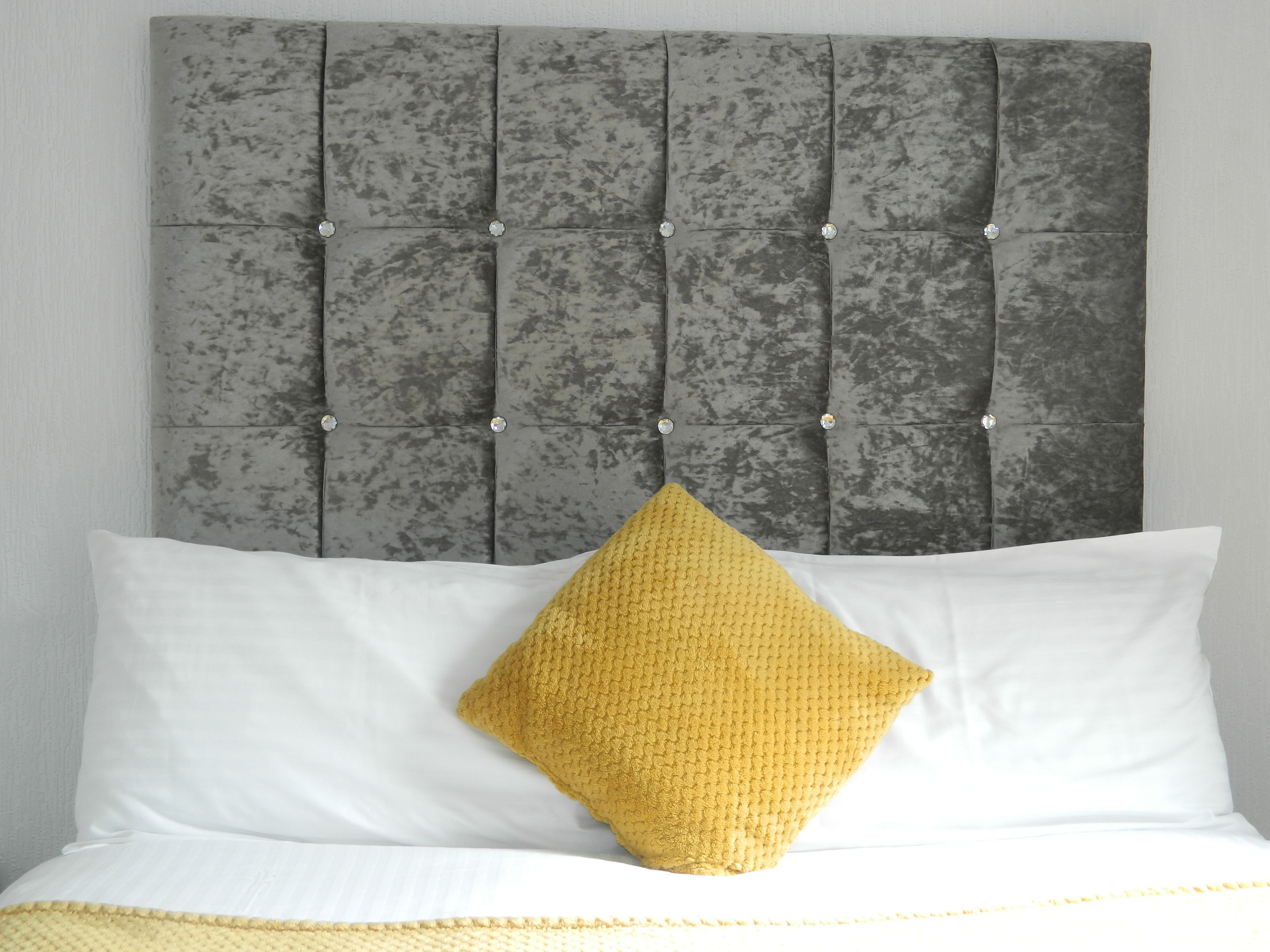 standard double room | 1 bedroom, iron/ironing board, free wifi, bed sheets