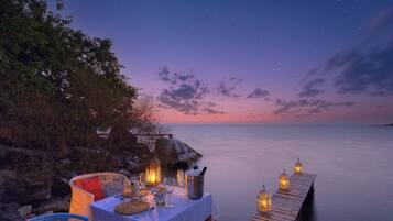 Mbungo | Hochwertige Bettwaren, individuell dekoriert, individuell eingerichtet