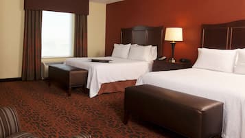 Sengetøy av topp kvalitet, safe på rommet og skrivebord