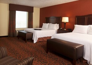 Premium bedding, in-room safe, desk, laptop workspace - Hampton Inn & Suites by Hilton Fargo Medical Center (Fargo)