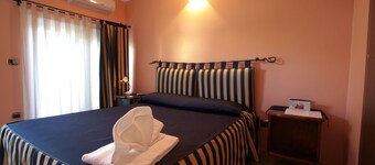 Airport Hotel