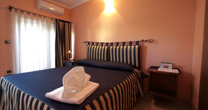 Airport Hotel