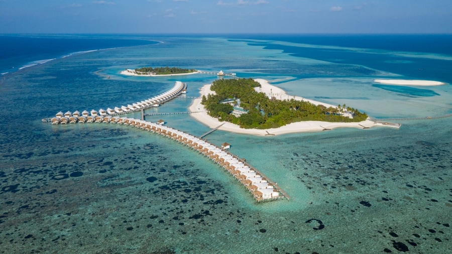 Cinnamon Hakuraa Huraa Maldives