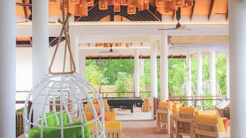 Poolside bar