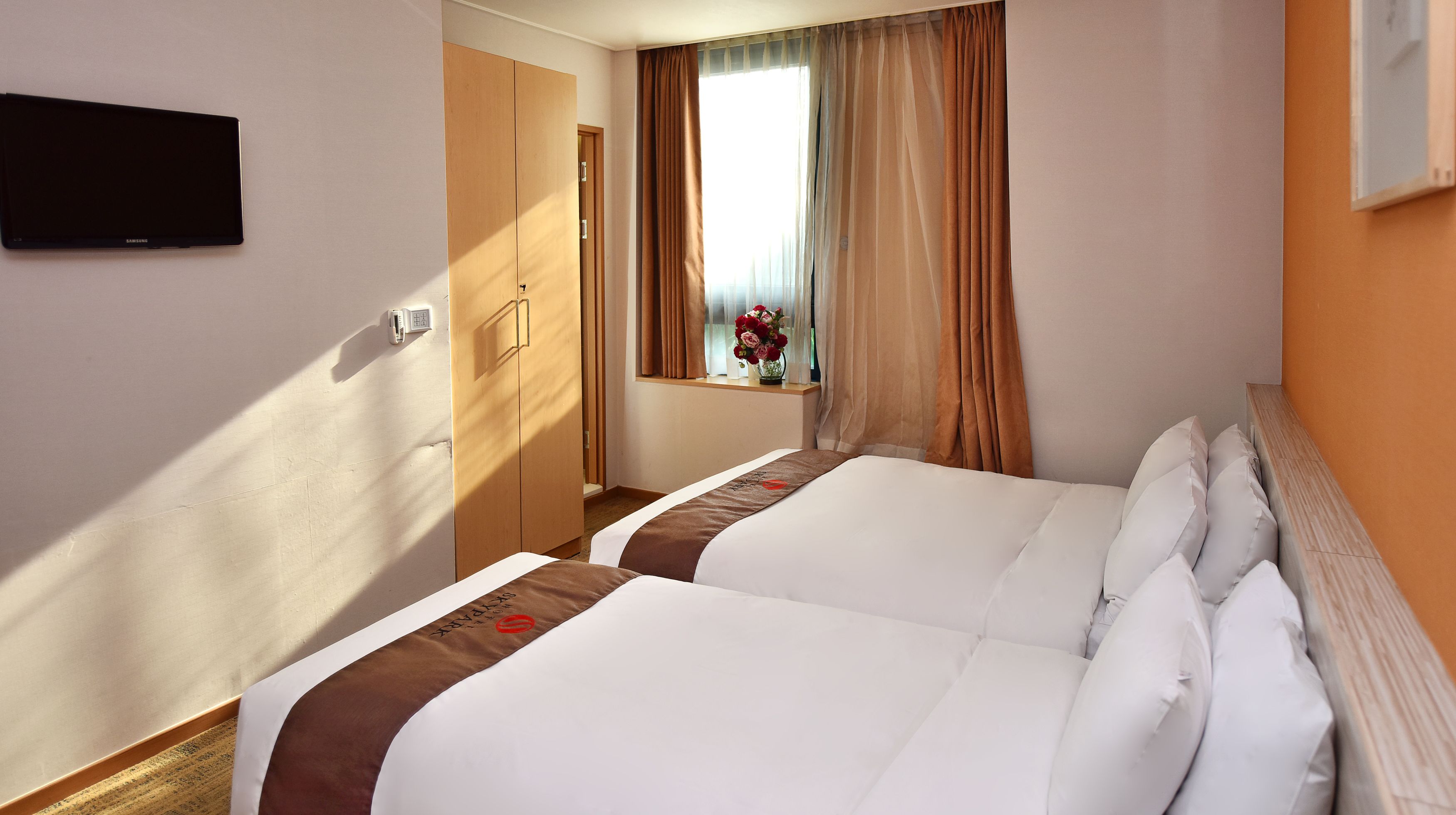 Photo - Hotel Skypark Myeongdong I