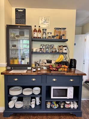 Breakfast for a fee - The Coach House (Derby)