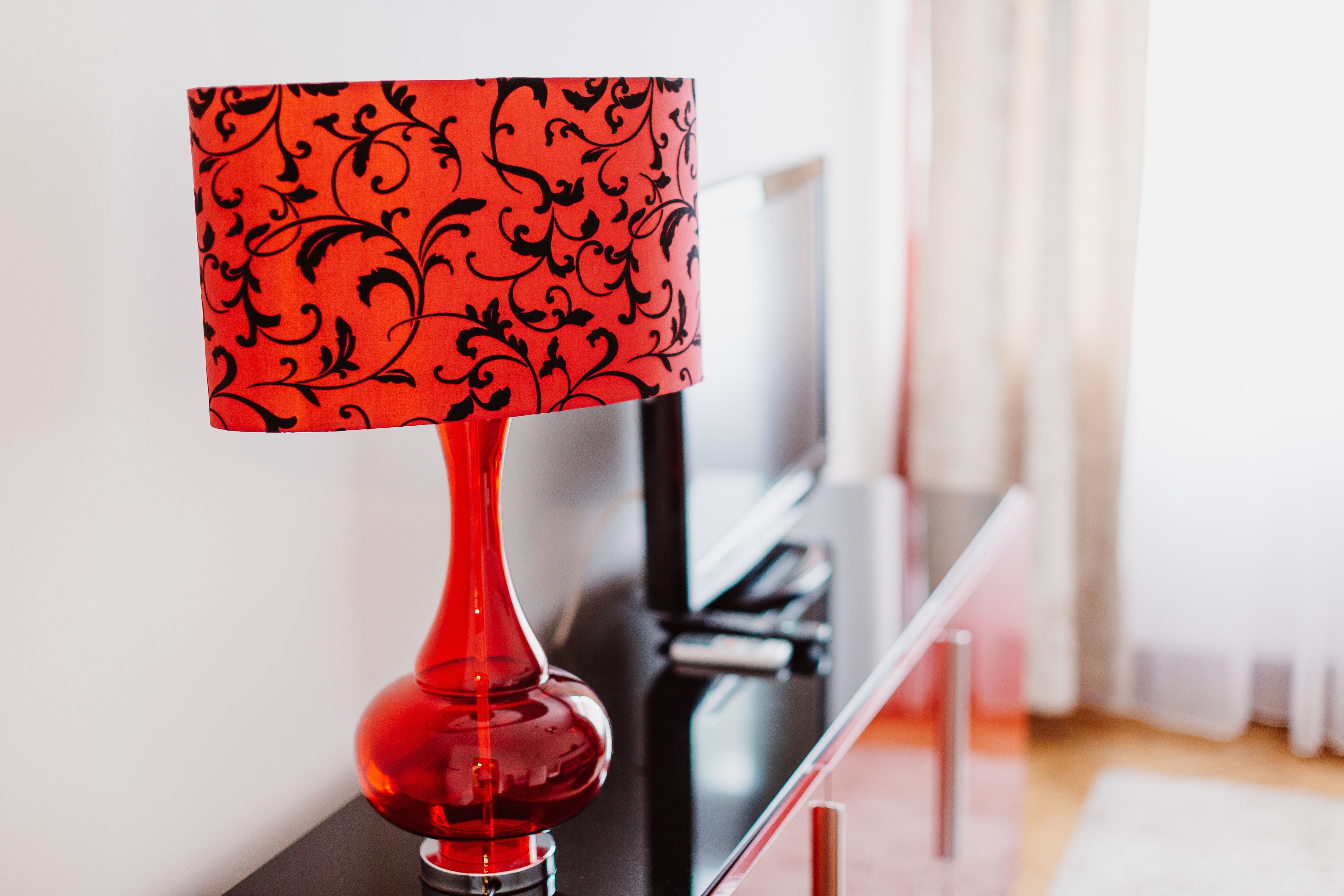 apartment, 1 bedroom, balcony | hypo-allergenic bedding, in-room safe, individually decorated