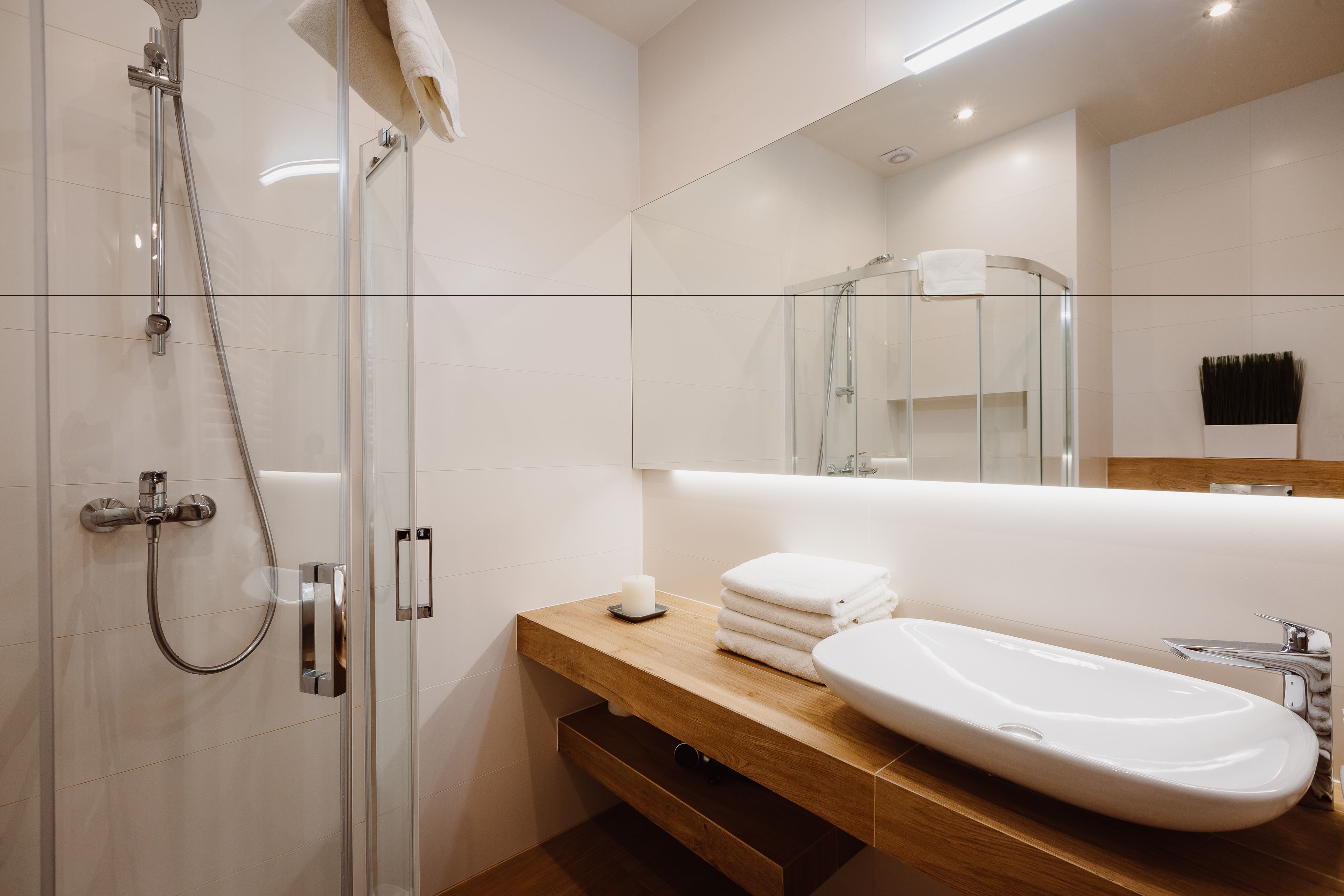 apartment, 1 bedroom, balcony | bathroom | hair dryer, towels