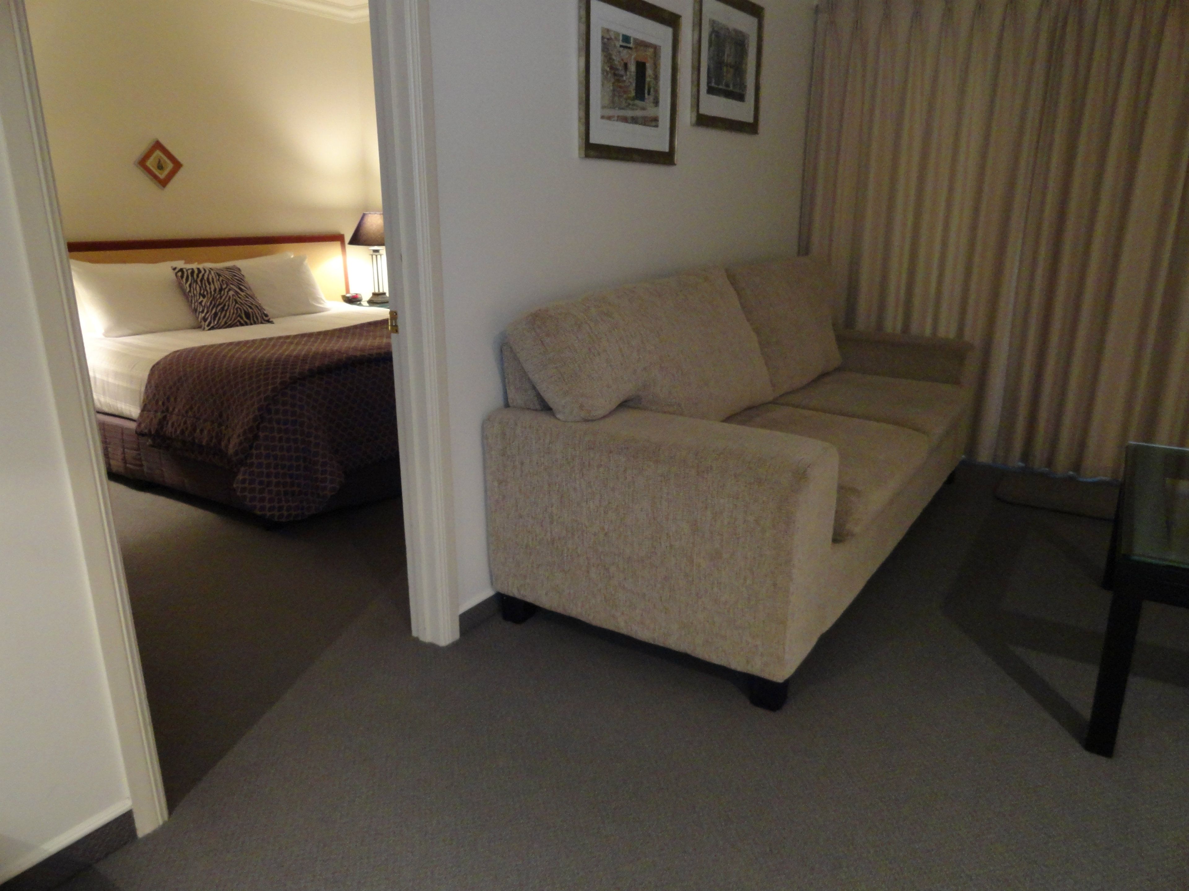 40-inch lcd tv with satellite channels, tv, dvd player