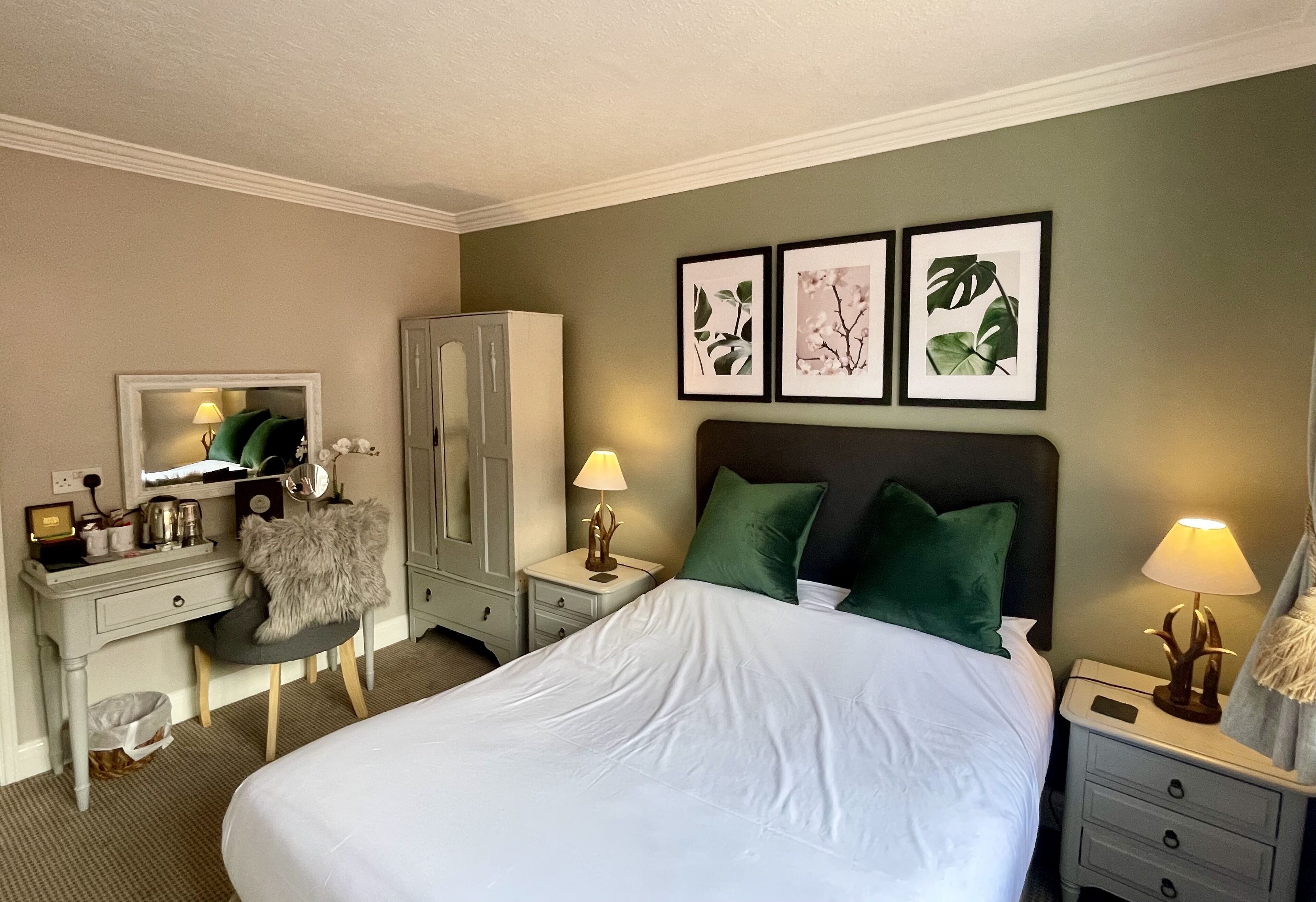 Blackout drapes, soundproofing, iron/ironing board, free WiFi