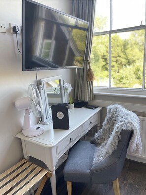 Double or Twin Room (Room8)