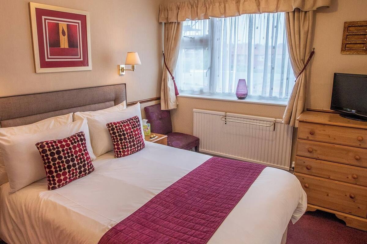 雙人房 (Room 1 Small Double) | 熨斗/熨衫板、免費 Wi-Fi