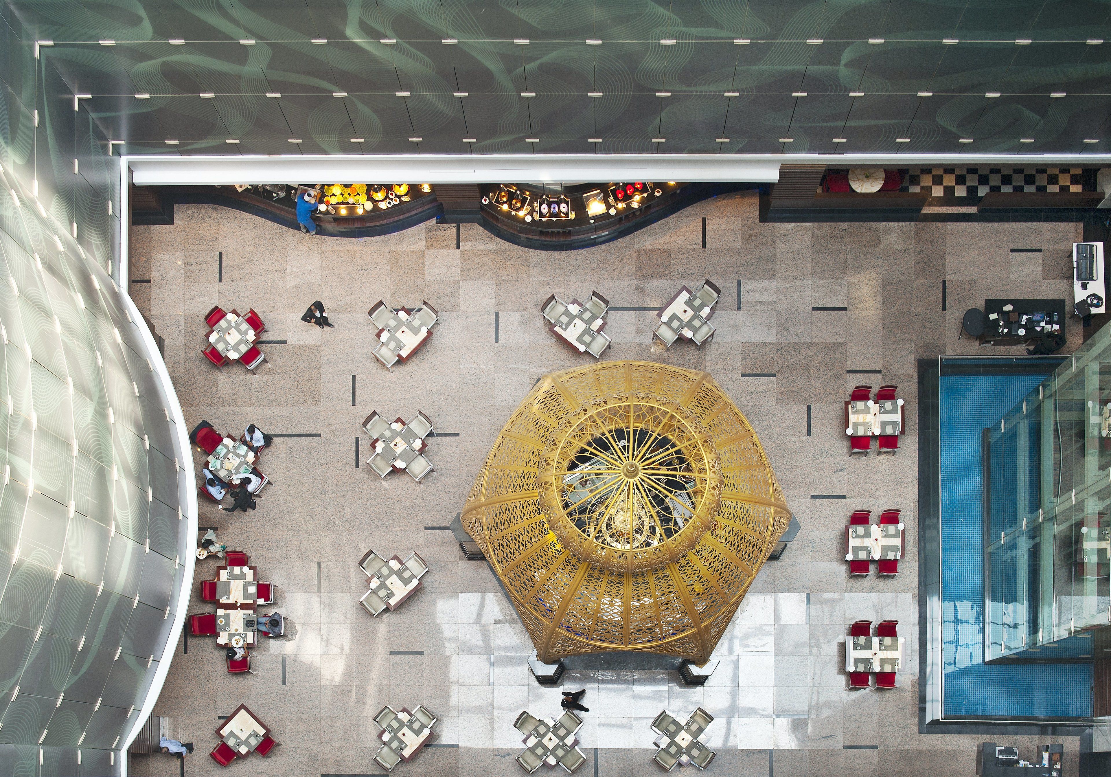 4 restaurants, breakfast, lunch, dinner served; asian cuisine