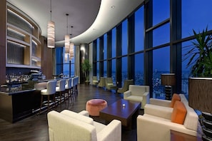 Bar (on property) - Sheraton Seoul D Cube City Hotel (Seoul)