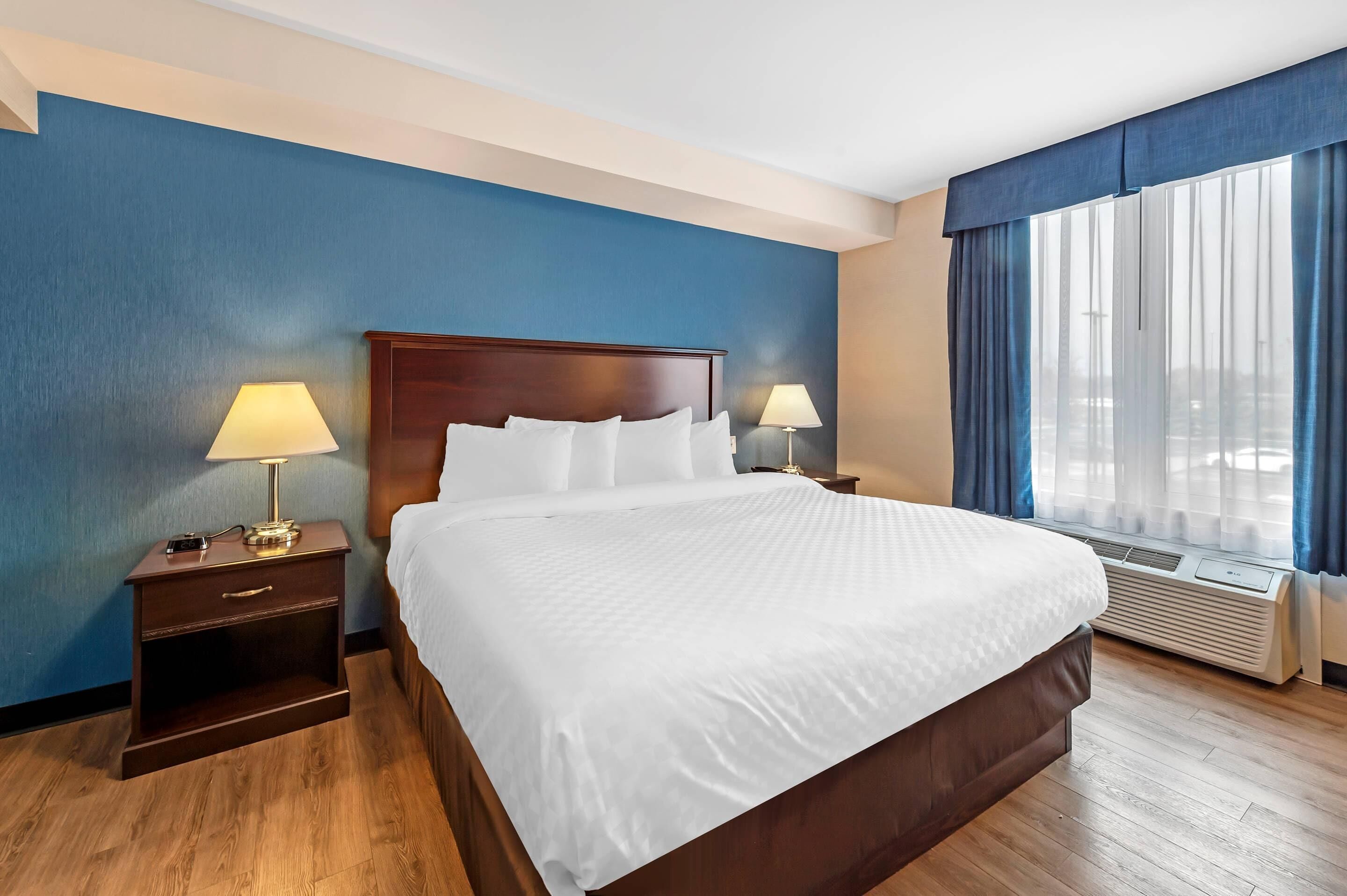 Egyptian cotton sheets, pillow-top beds, desk, soundproofing