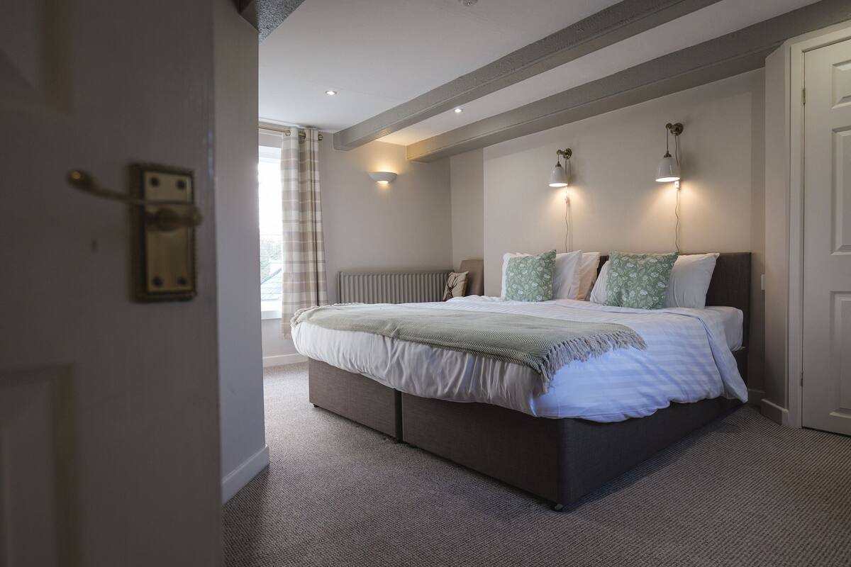 double room, ensuite