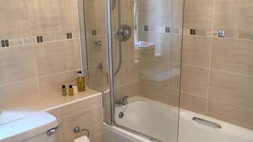 Double Room, 1 King Bed (Room 1) | Bathroom | Hair dryer, towels