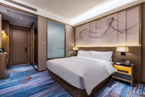 エリート ダブルルーム | 羽毛の掛け布団、ミニバー、セーフティボックス (室内)、デスク