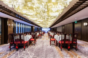 Daily buffet breakfast (CNY 68 per person) - Guangdong Geological Landscape Hotel (Guangzhou)