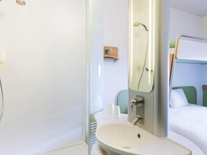 Coffres-forts dans les chambres, bureau, chambres insonorisées