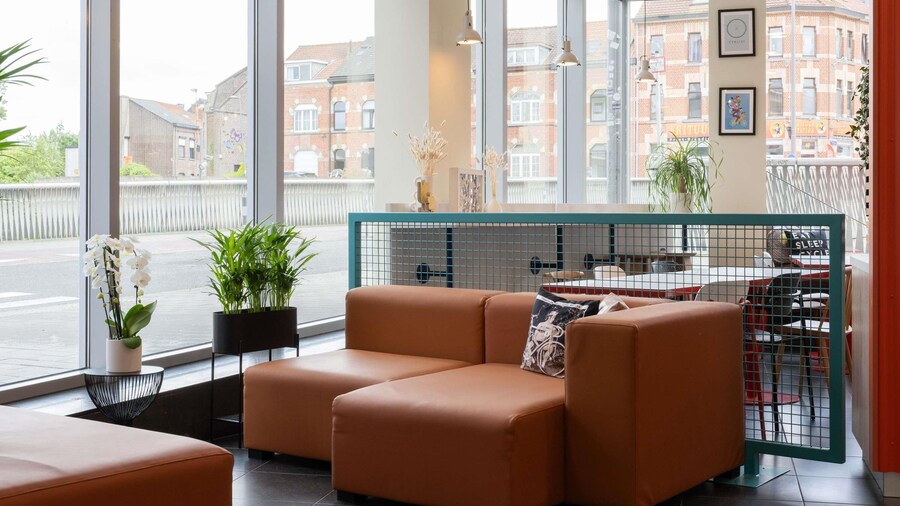 イビス バジェット ルーバン セントラム