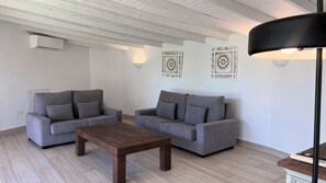 Cottage, 3 Bedrooms | Living area | 43-inch flat-screen TV with cable channels, TV