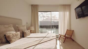 Villa Element | Egyptian cotton sheets, premium bedding, down comforters