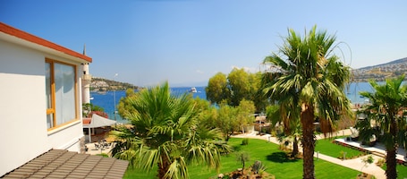 Terrace/patio. Cennet Park Hotel
