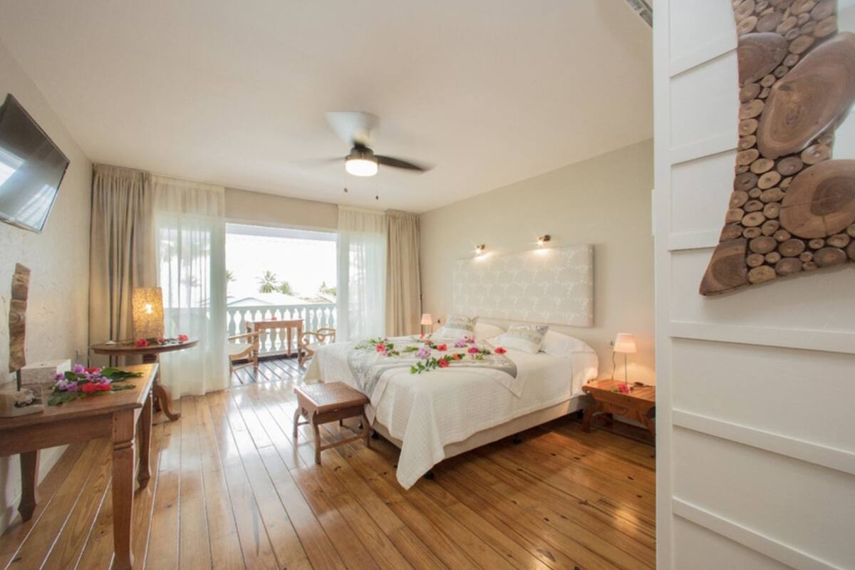 Double or Twin Standard Room | Premium bedding, minibar, in-room safe, desk