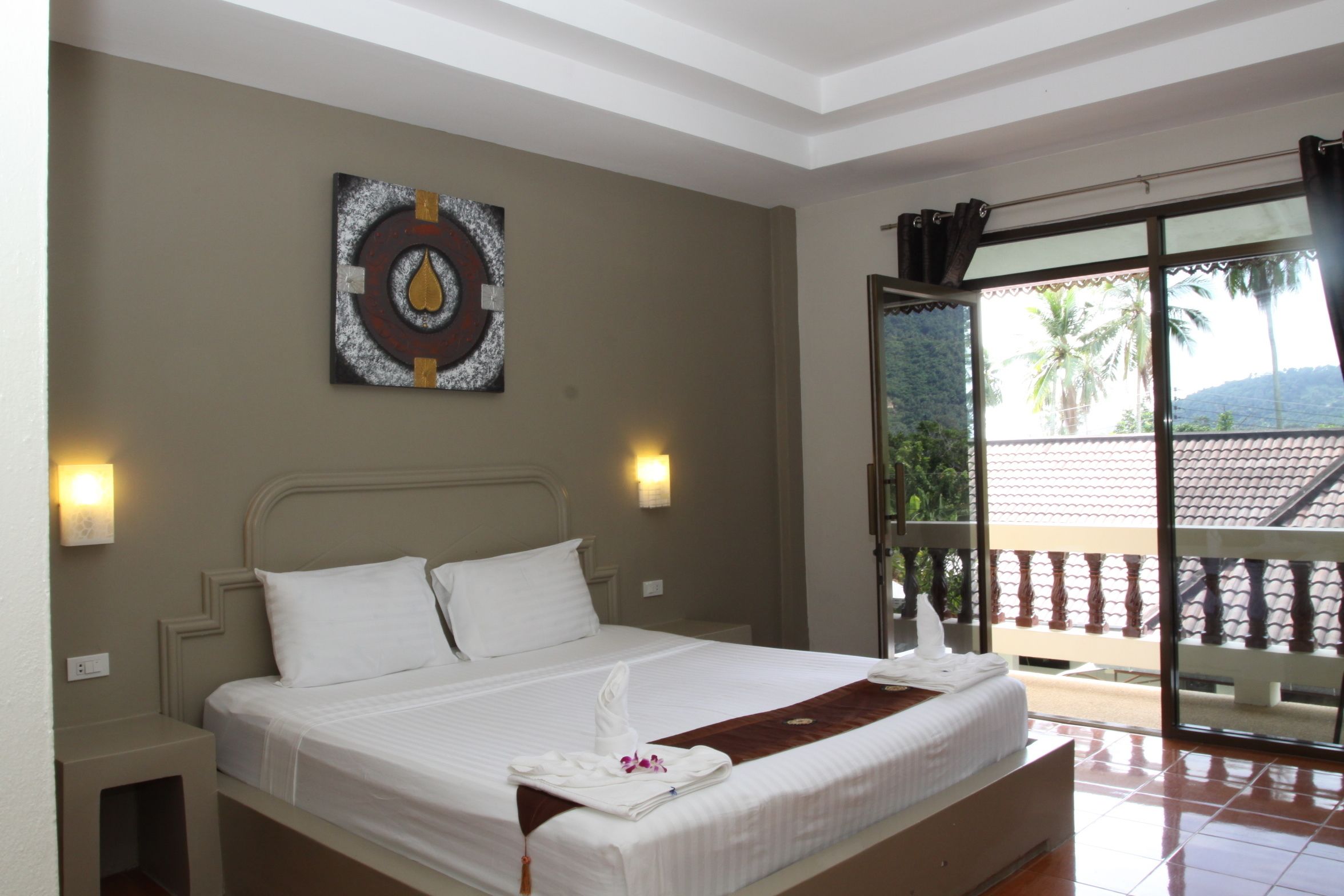 deluxe double room, 1 king bed, balcony, garden view | balcony
