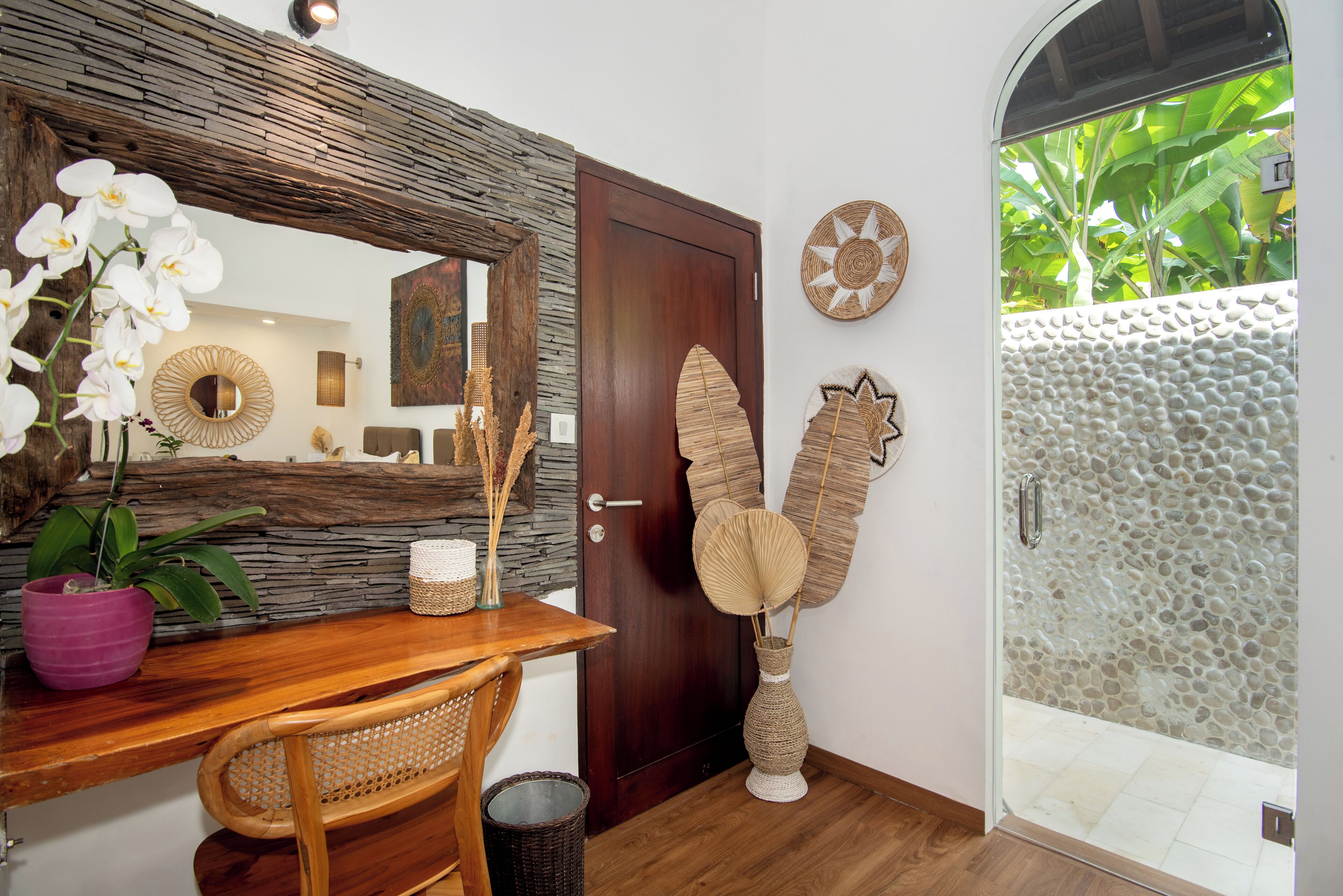 super deluxe room | 1 bedroom, premium bedding, minibar, in-room safe