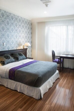 Standard Double Room | 1 bedroom, premium bedding, pillowtop beds, minibar - Hotel Castilla Real (Pereira)